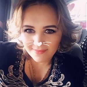 Meet your Posher, Umida